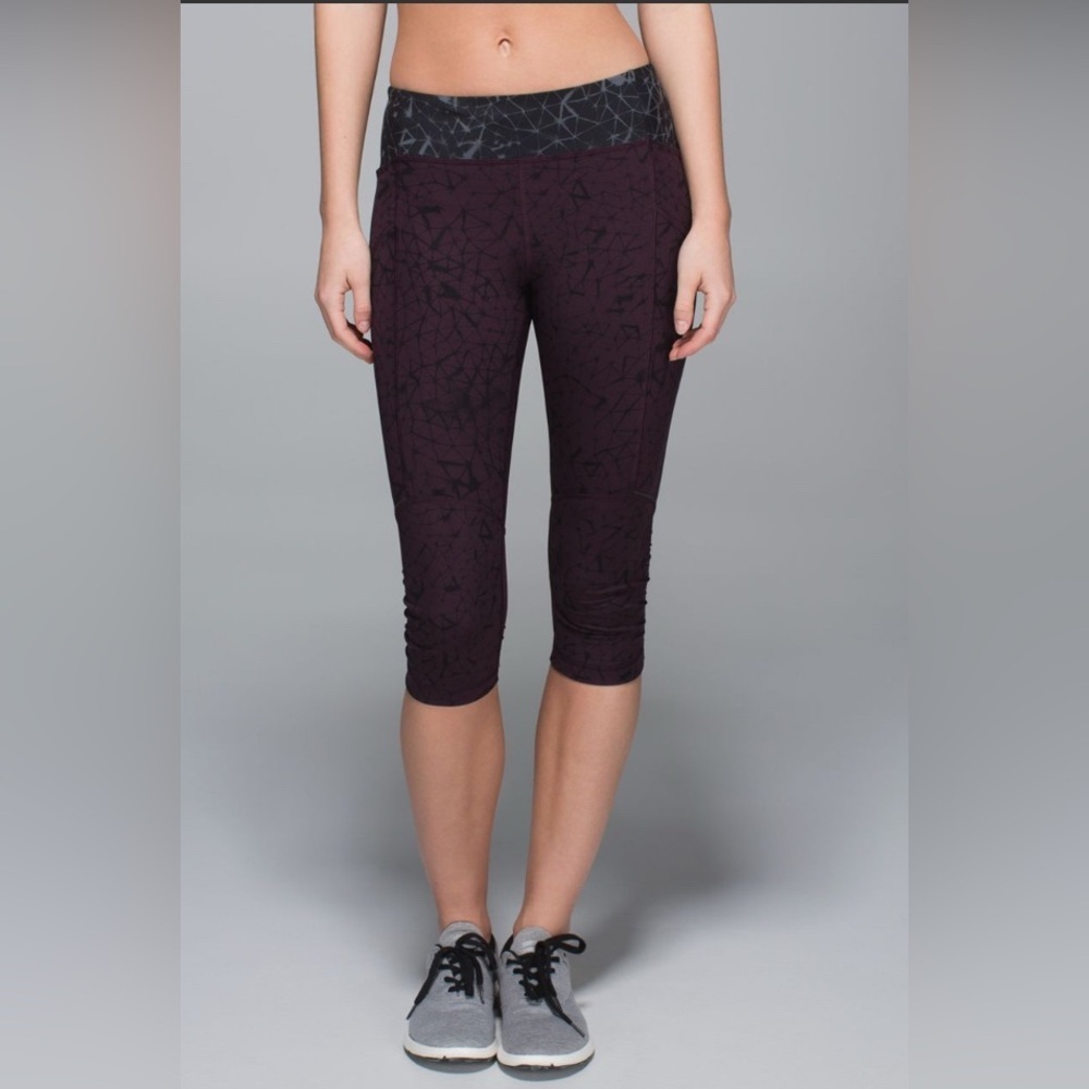Lululemon Stash It Crop *Full-On Luxtreme
